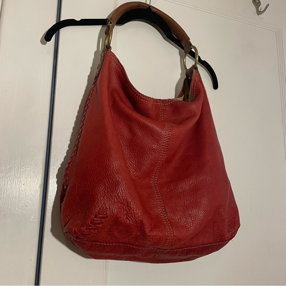 Lucky Brand Leather Whipstitch Slouchy Hobo Bag Magnetic Closure